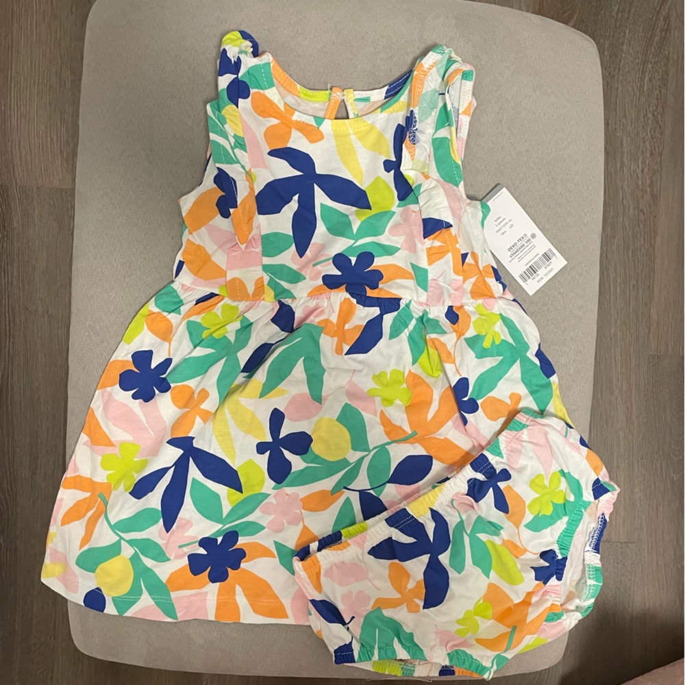Two piece dress with shorts